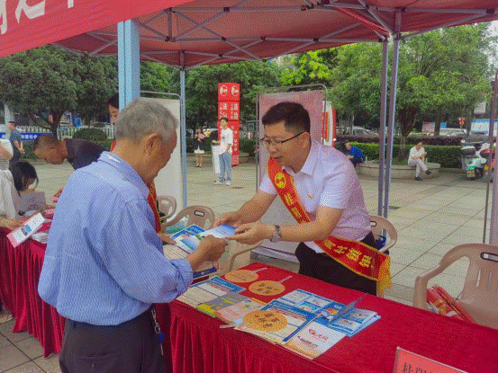 【国企党建，赋能美好】以党建提升综合发展力，桂阳沪农商村镇银行勇当高质量发展“排头兵”